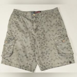 Men’s Tony Hawk Grey Geometric Pattern Cargo Shorts Size 36
